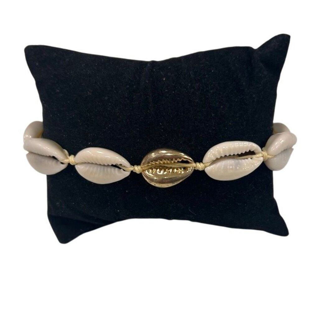Adriana Pappas Cowrie Shells Bracelet Women's 14k Gold-plated Brass Focal Shell